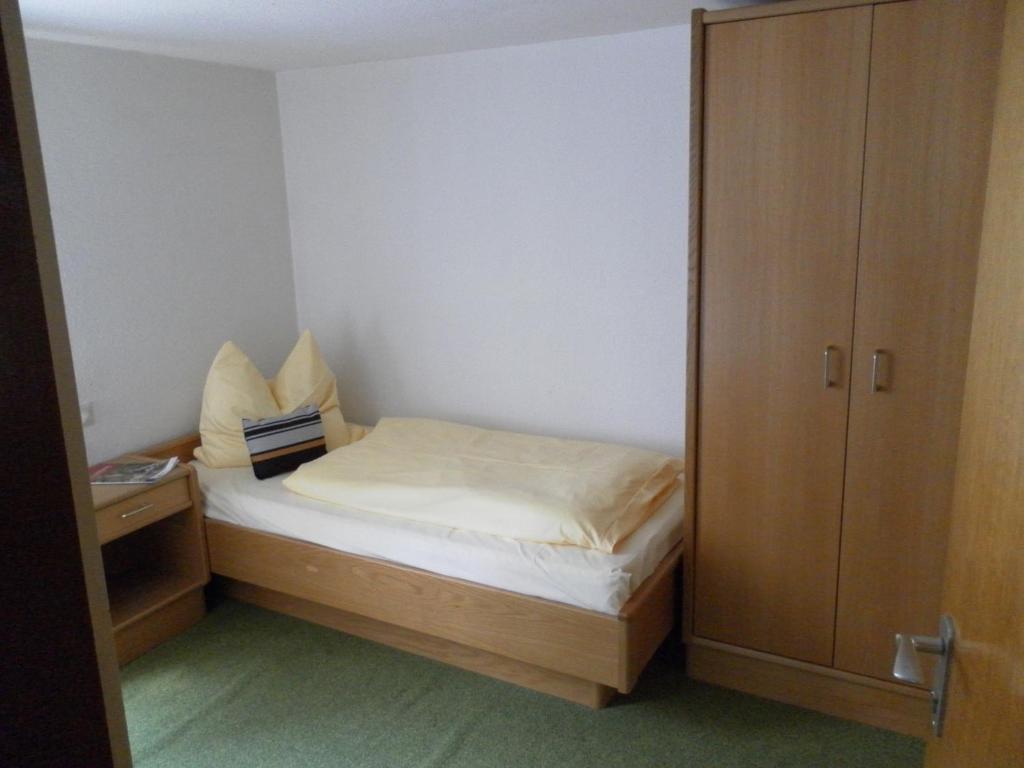 Hotel Garni Seebachstueble Titisee-Neustadt Bilik gambar