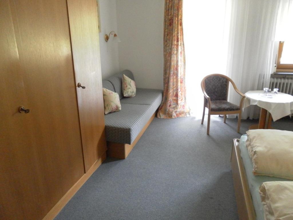 Hotel Garni Seebachstueble Titisee-Neustadt Bilik gambar
